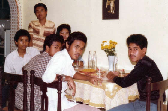 raya1980.jpg
