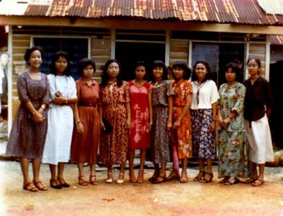 sec3_hariraya.jpg